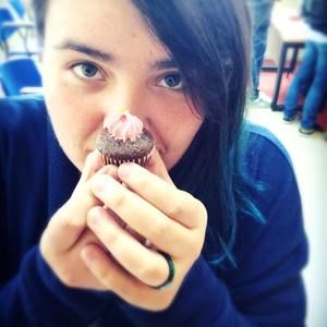 Meet your Posher, Cyndi